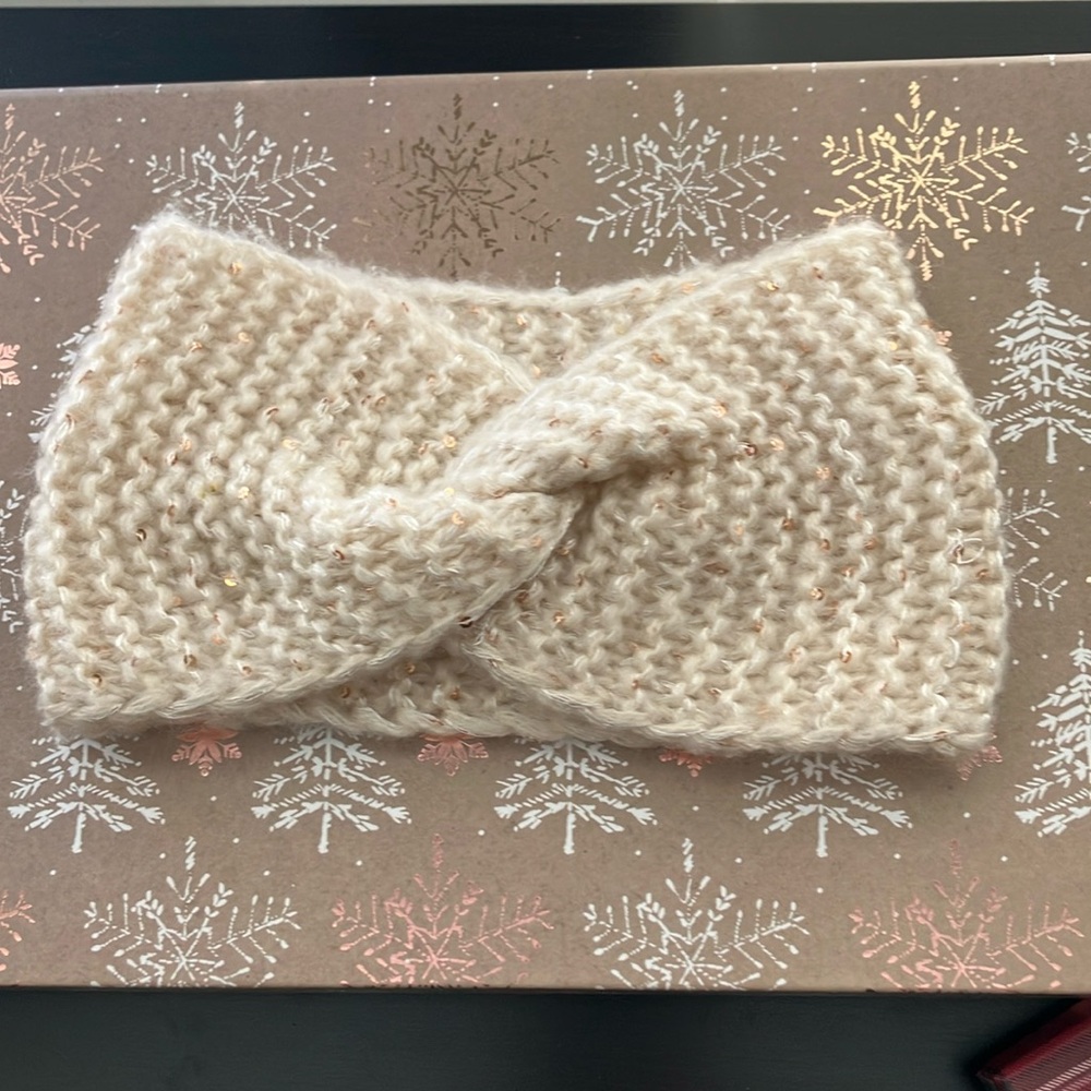 Gap twisted headwrap cream and gold